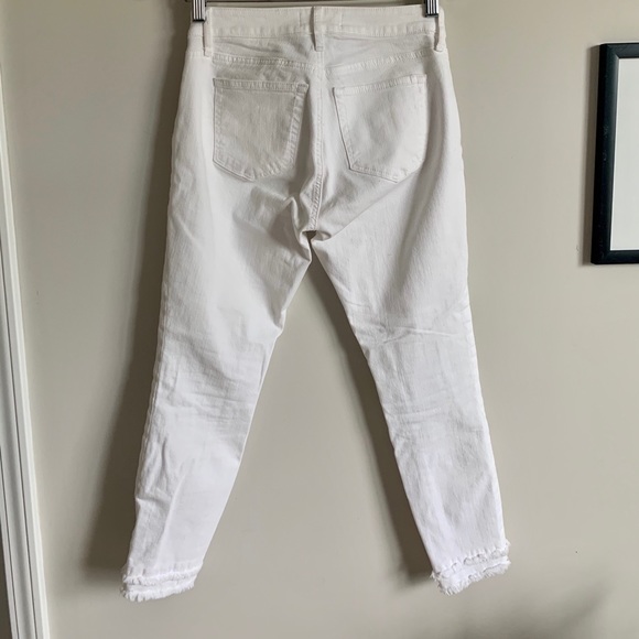 White LOFT skinny jeans - Picture 4 of 5